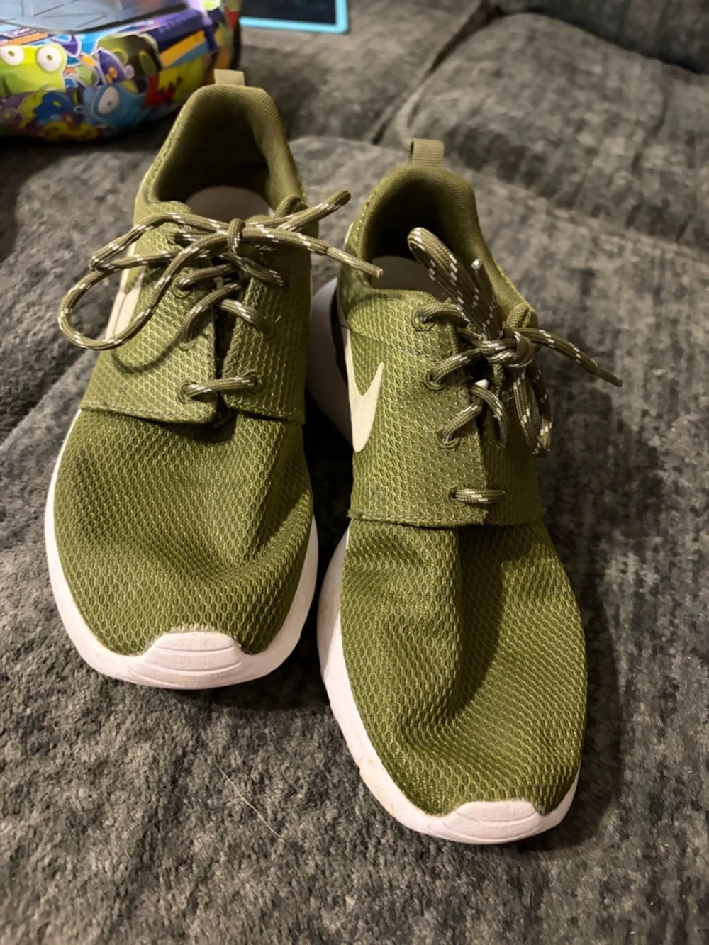 Nike Roshe Moss Olive green size 7